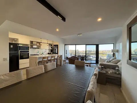 Departamento en Venta con 1 cocheras