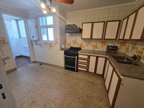 Departamento 3 ambientes con 2 baños