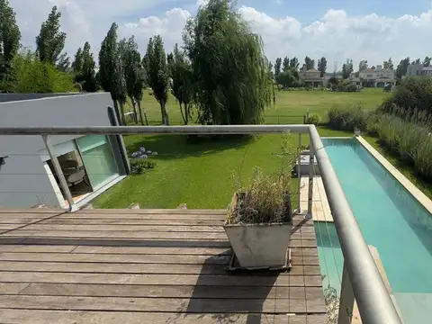 VENTA CASA 5 AMBIENTES LA CONCEPCION DE LUJAN