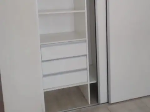 Departamento en Alquiler en Moron, $ 650.000