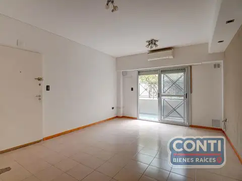 Depto Tipo Casa en Venta en Parque Chacabuco, USD 145.000