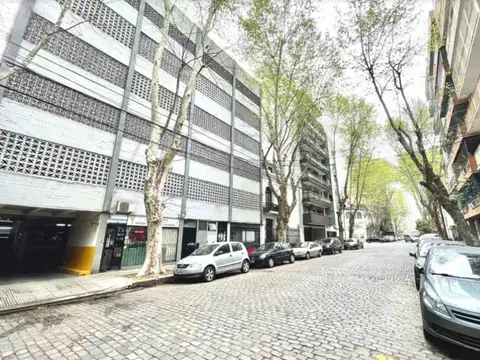 COCHERA FIJA EN VENTA COLEGIALES