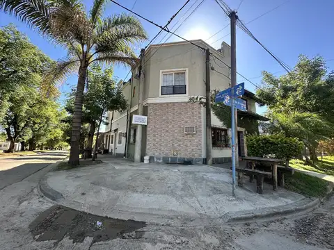 Casa en  Boulevard Ferrari y Güemes