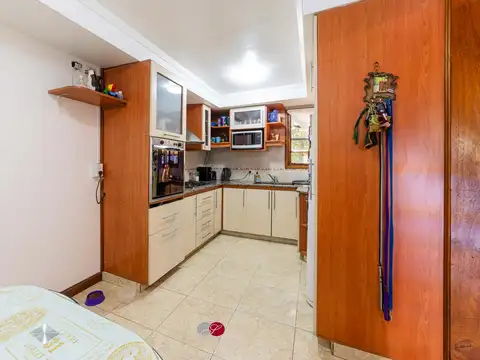 Casa 4 ambientes con 3 baños