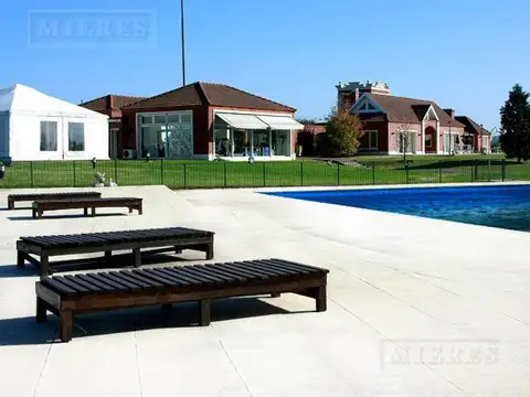 Terreno en Venta de 938,0 m2