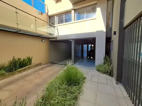 Departamento en Alquiler de 4 ambientes