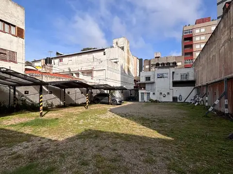 Departamento en Venta con 21 cochera