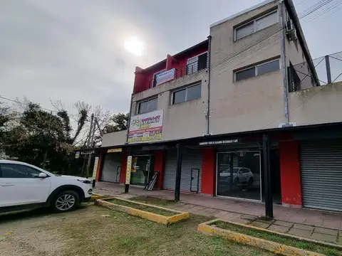 Av. Illia (Ex Ruta 8)