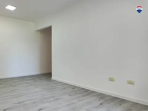 Departamento en Venta en Ezpeleta Oeste, USD 80.000