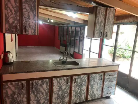 Venta casa 4 ambientes Zeballos Florencio varela