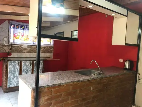 Casa en Venta con 3 cocheras