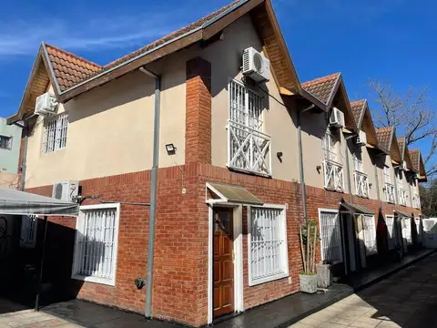 IMPECABLE DUPLEX 3 AMBIENTES APTO CREDITO BCARIO   EN VENTA   HAEDO NORTE