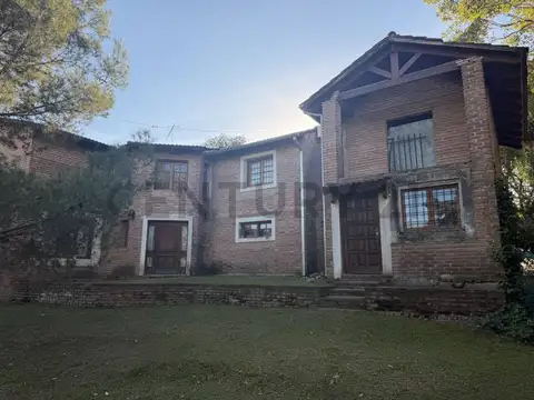 GRAN CASA en UNQUILLO de 354 m2