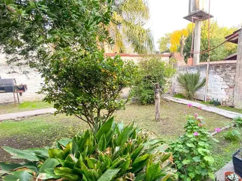 Depto Tipo Casa en Venta en Monte Grande, USD 63.000