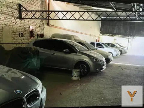 Galpon en Venta en Centro, USD 180.000