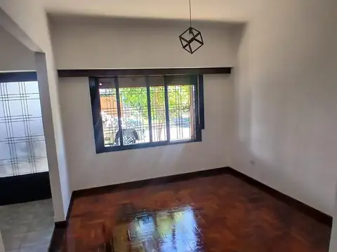 Casa en Venta en Ramos Mejía, USD 130.000