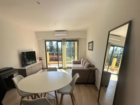 Departamento amueblado en venta en  El Principado