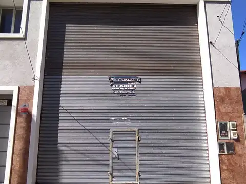 Local en Alquiler en El Palomar, $ 400.000