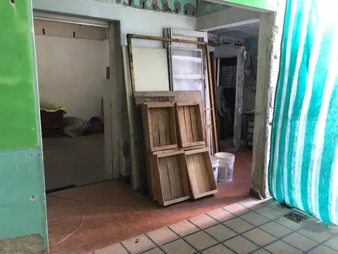 Lope de Vega y Beiro Lote p/refac. 8.66 x 17.90