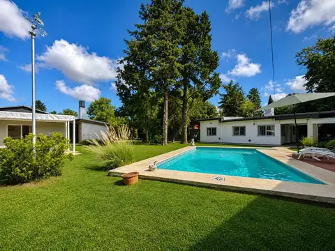 VENTA - Casa 3 dormitorios Roldán