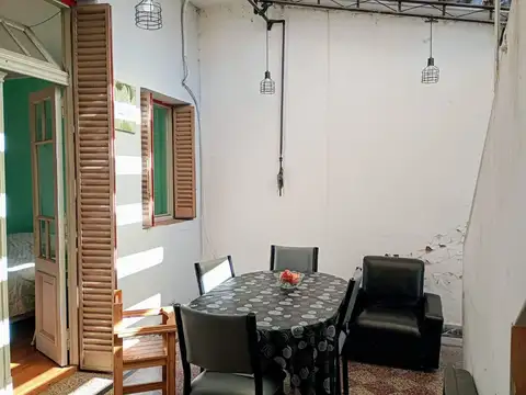 Depto Tipo Casa en Venta en Mataderos, USD 104.000