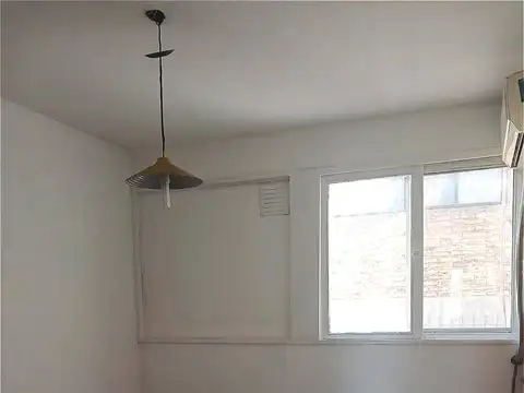 Departamento en Alquiler en Abasto, $ 400.000