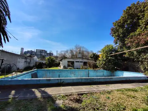 30 507 y 508 - Terreno 1000m2 + propiedad con 2 dormis