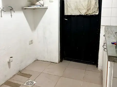 ana 100