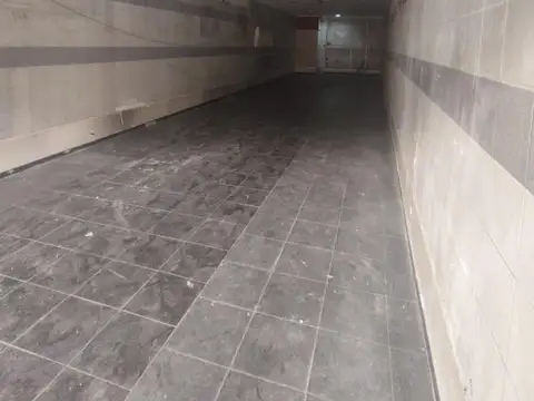 Excelente Local en las plena zona Comercial Villa Urquiza