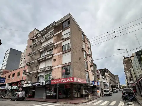 Oportunidad Venta Oficina, Calle Santa Rosa, Centro de Córdoba.