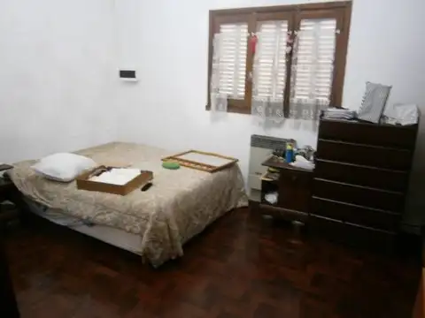 Casa - Venta - Argentina, Avellaneda - Cervantes 146