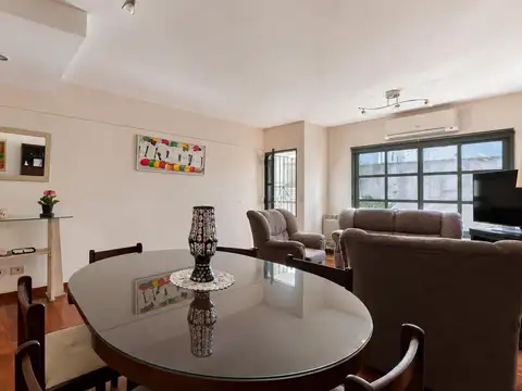 Depto Tipo Casa en Venta en Saavedra, USD 350.000