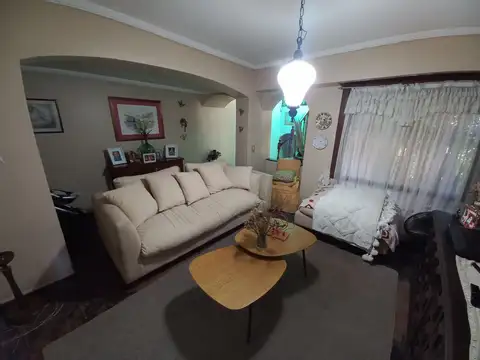 Casa 5 ambientes con 5 baños