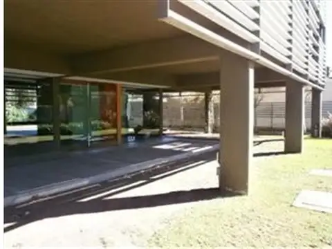 Matheu 900, Piso 1°