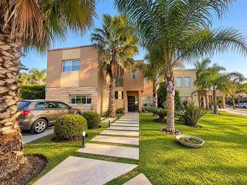 CASA EN VENTA EN HARAS MARÍA VICTORIA 4 AMBIENTES