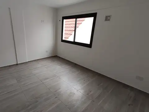 Gorriti 700