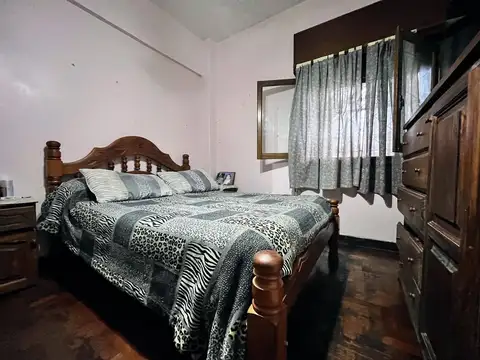 Casa de 3 ambientes con fondo y pileta   APTO CRÉDITO