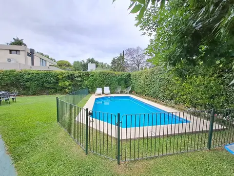 Casa en Alquiler de 4 dormitorios