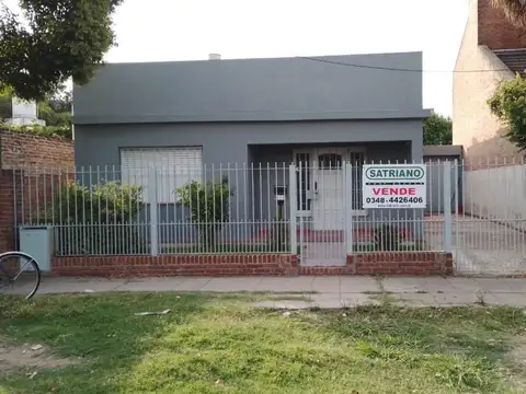 CASA EN EXCELENTE UBICACÍON