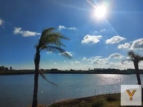 Terreno en Venta en Los Juncos, USD 24.000
