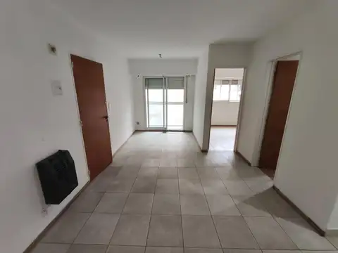 Santiago 500, Piso 2°