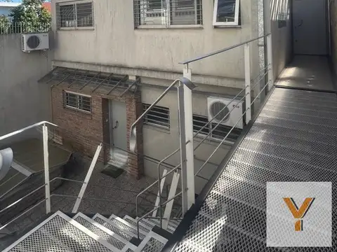 Oficina en Alquiler al Norte