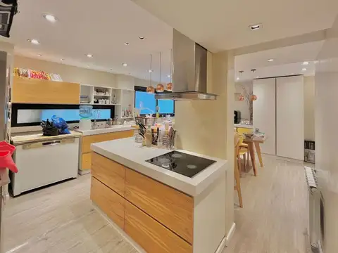 Departamento en Venta con 2 cocheras