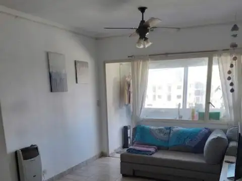 Departamento en Alquiler en Villa Celina, $ 700.000