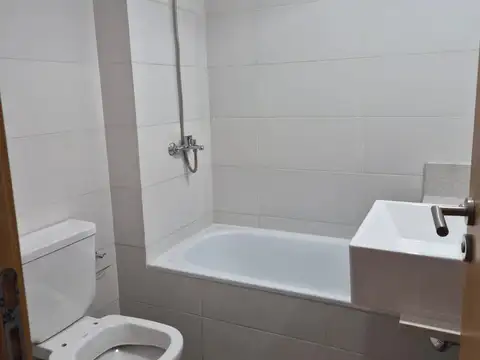 Departamento en Alquiler en Saavedra, $ 800.000
