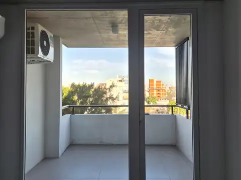 Departamento en Alquiler al Este