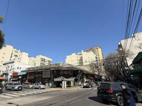 Artigas 92 esquina Yerbal - Flores