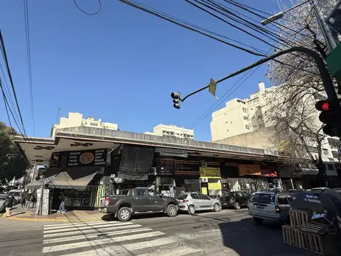 Artigas 92 esquina Yerbal - Flores