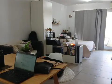 Departamento Monoambiente con Balcon Piso 6