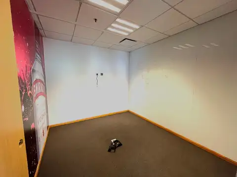 Oficina en Venta en Vicente Lopez Vias / Maipu, USD 2.700.000